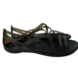 Crocs Isabella Black Strappy Sandals 8 Minimal Summer Casual Travel Essential